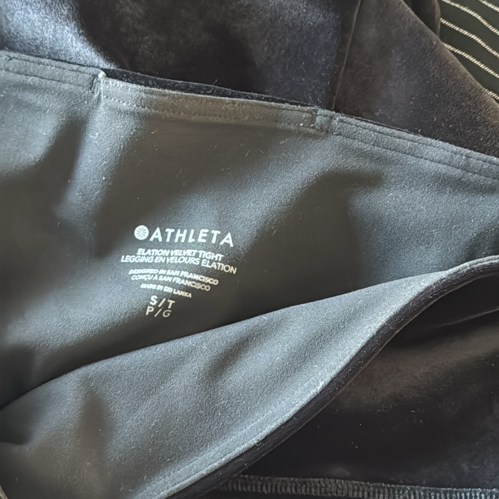 Athleta Velvet tight - Picture 7 of 7